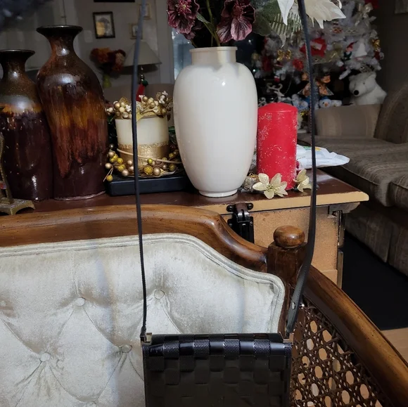 (SOLD)Authentic Louis Vuitton cabaret damier vernis club bag - Picture 3 of 16